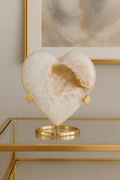 Rainbow Amethyst Herz  in Rosa aus Uruguay - 9cm, 353g