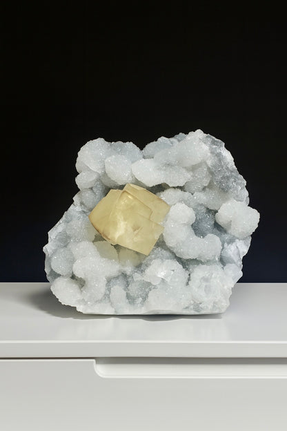 Toller Chalcedon mit Kalzit - 7.5x12x12cm