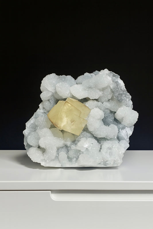 Toller Chalcedon mit Kalzit - 7.5x12x12cm
