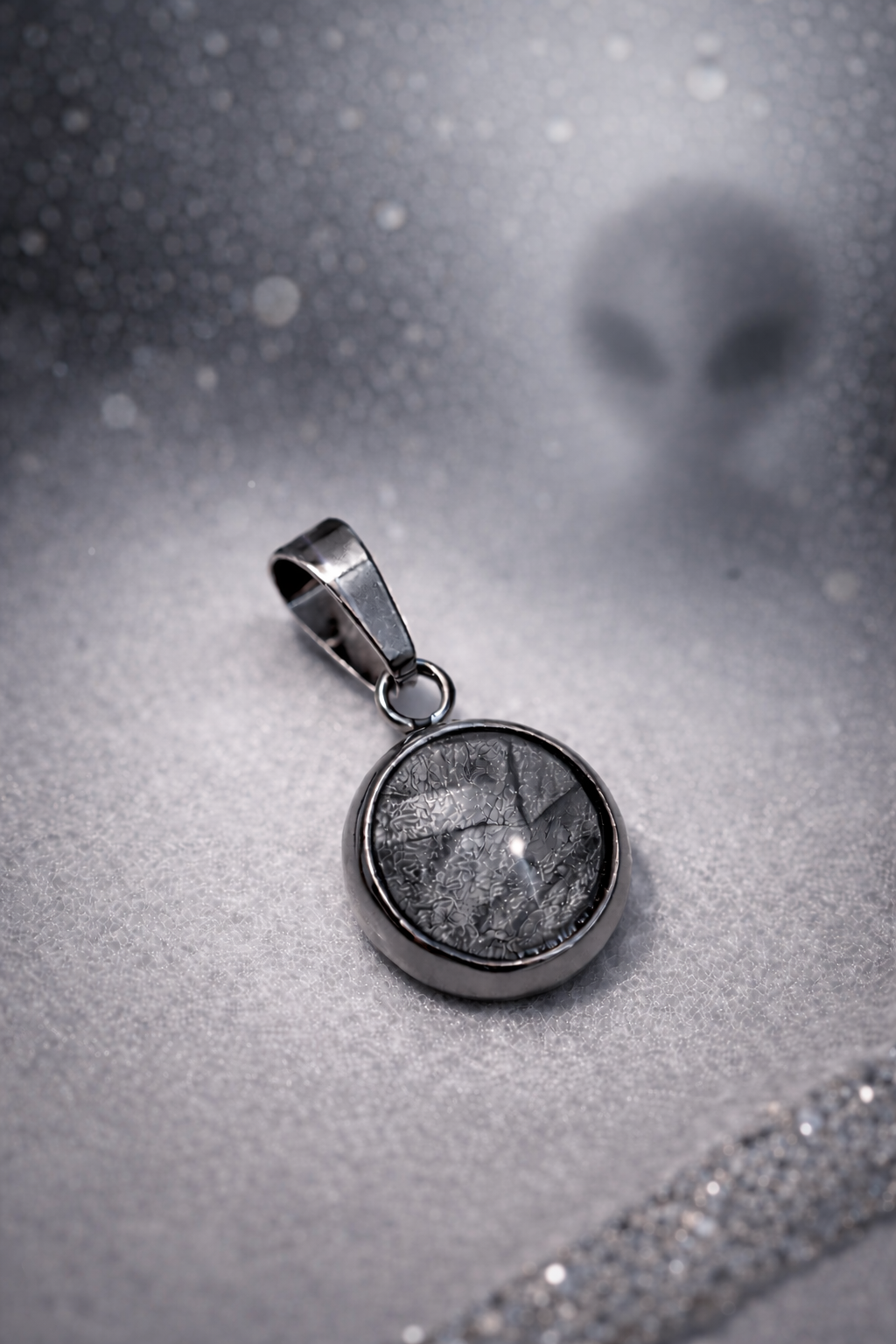 Aletai Meteoriten Anhänger in Edelstahlfassung, 1,8 cm