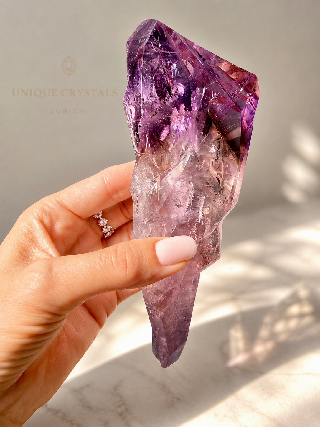 Amethyst Kristallzahn (Ametrin) mit Phantomen 16,5 cm Premium-Qualität
