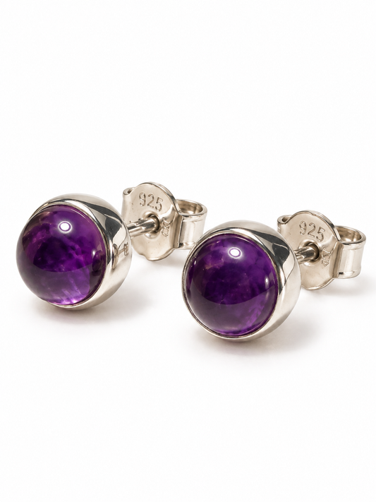 Amethyst Ohrstecker aus 925 Silber mit 7 mm grossen, rund facettierten Steinen
