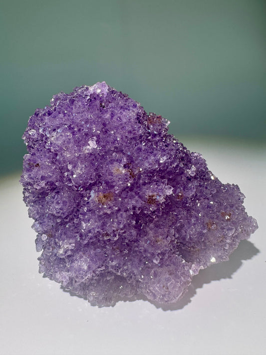 Amethystblüte aus Uruguay mit zartlila Kristallen