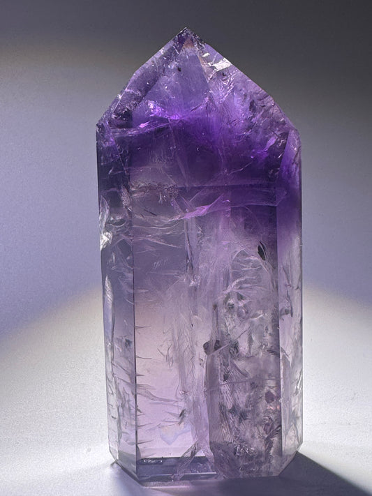 Ametrin Kristallspitze 8,5 cm – Amethyst-Citrin mit Regenbogen aus Brasilien