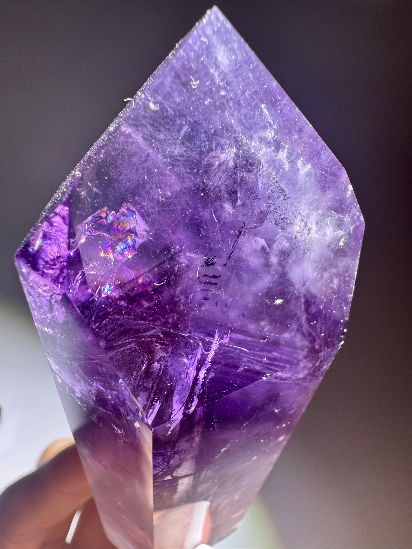 Ametrin Kristallspitze mit Phantom und Citrin-Zonen – 188 g – farbintensiver Edelstein