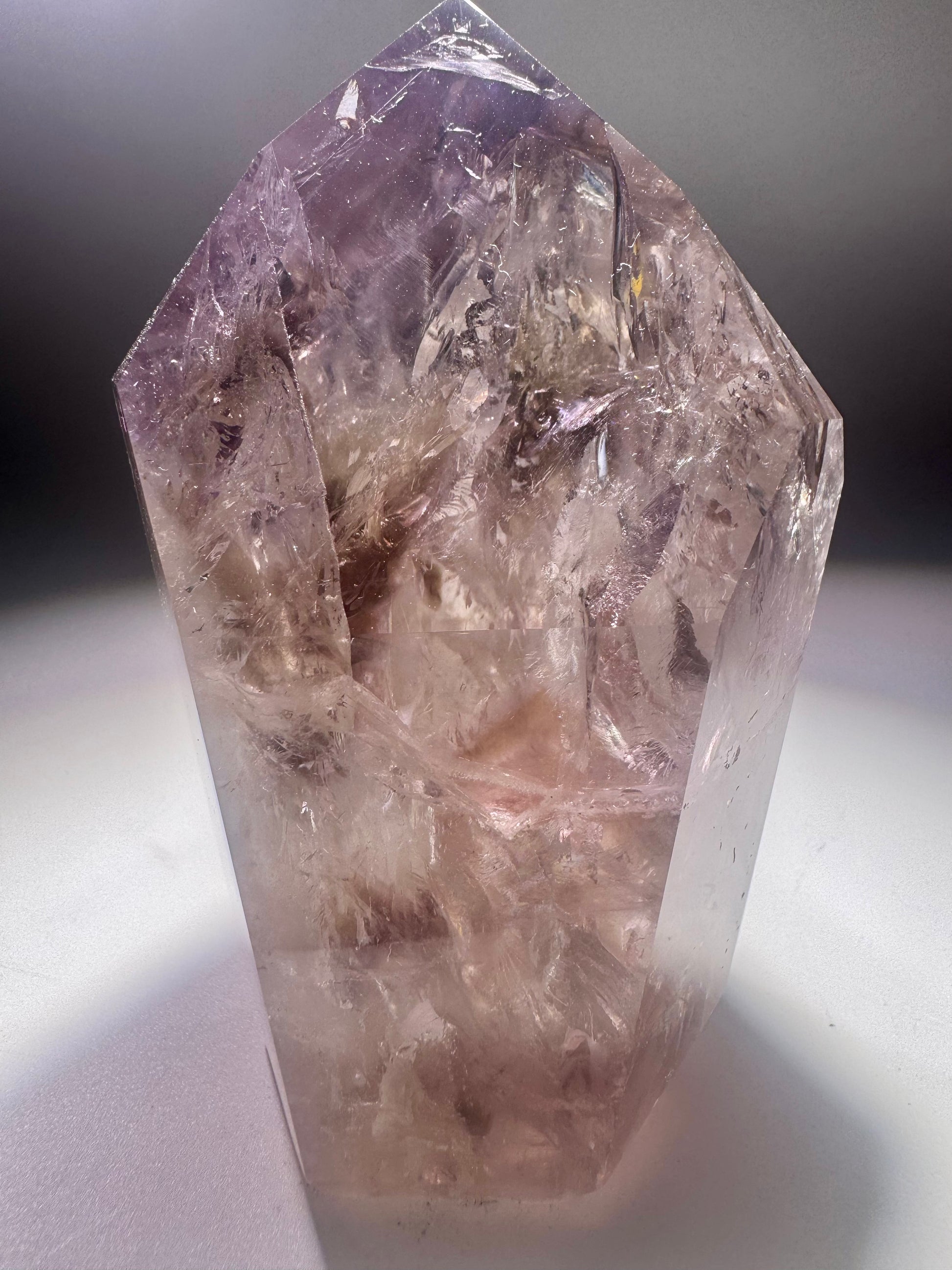 Ametrin Phantom Kristall mit UV-Licht-Effekt, Citrin und Amethyst Regenbogen – Brasilien Fundstück