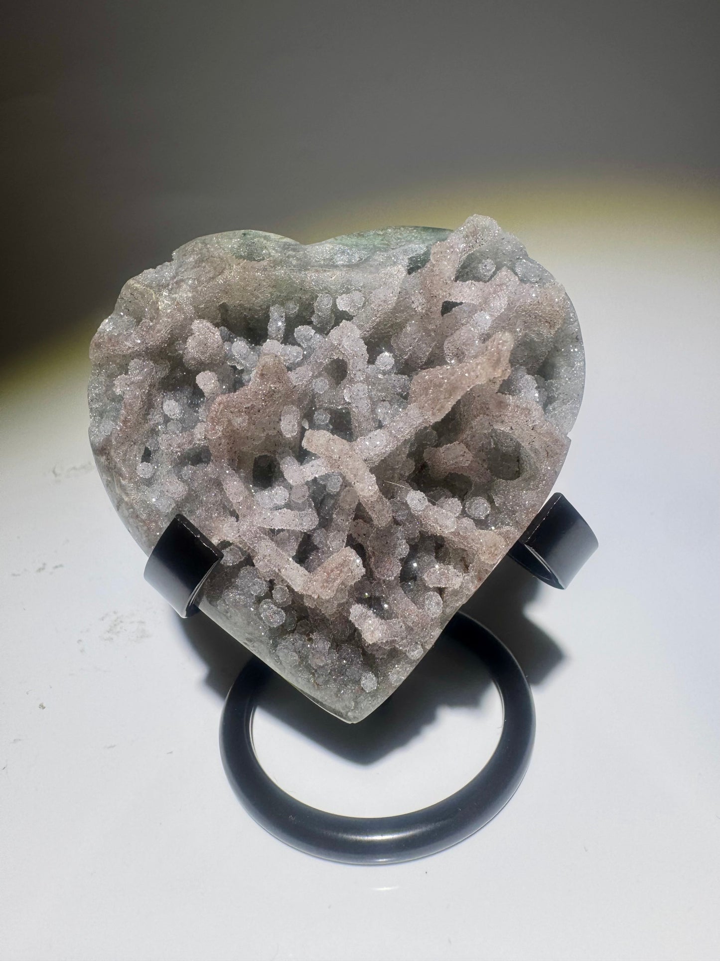 Amethyst Herz mit Stalaktiten - 8.5cm, 232g