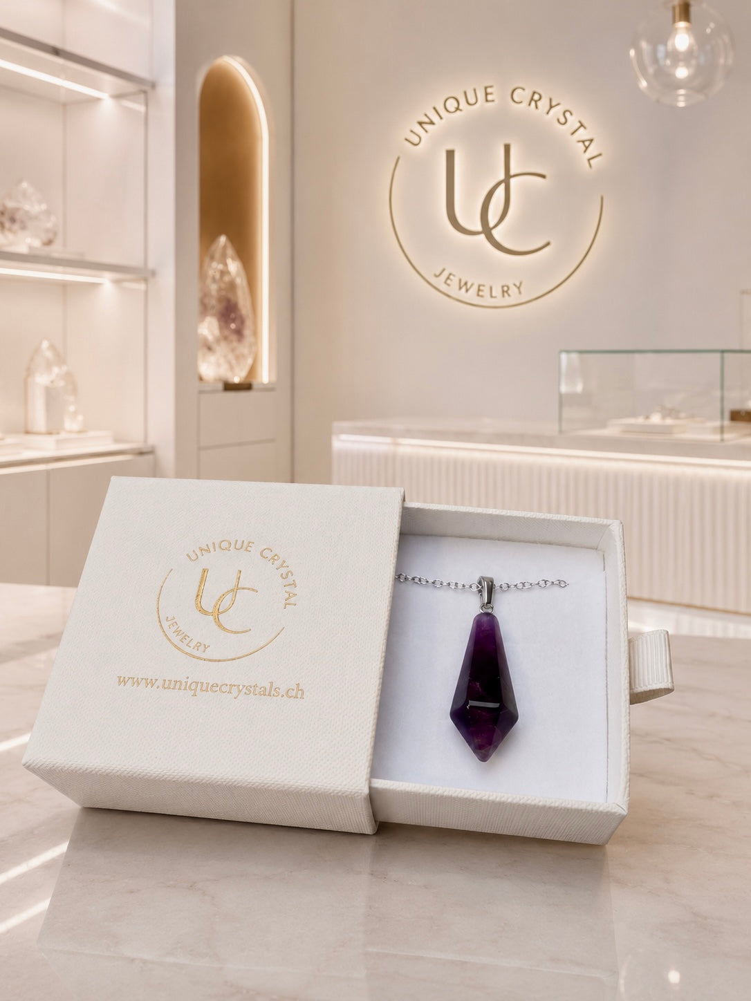Pendelanhänger aus Edelstein mit Edelstahlkette