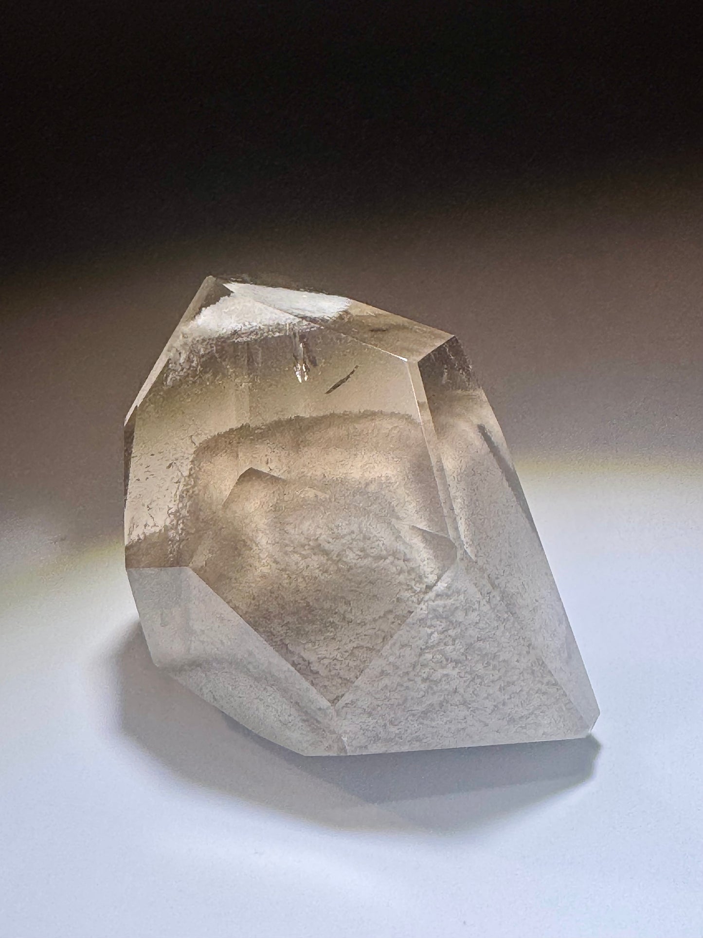 Rauchquarz mit weissem Phantom-Einschluss – 4,5 cm – Museumsqualität – Brasilien