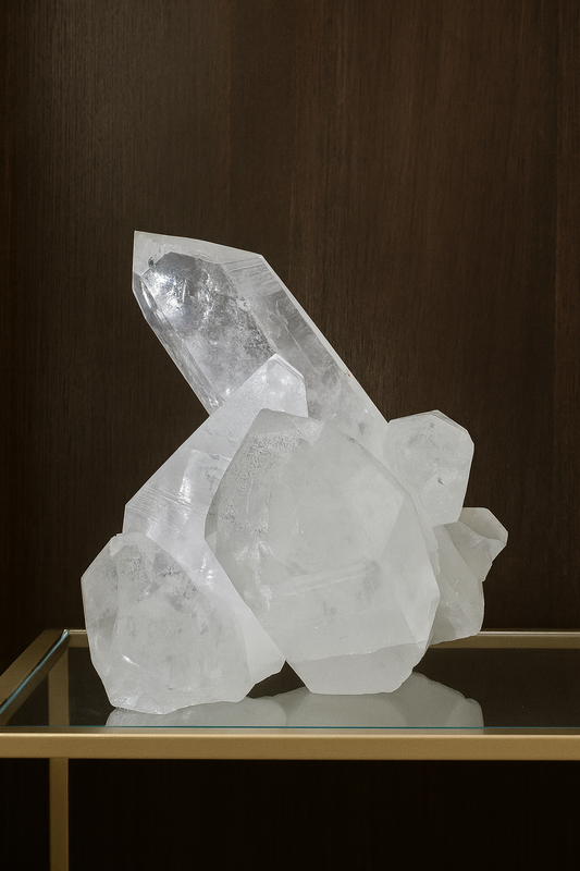 Lemurian Bergkristall Cluster mit fünf perfekten Spitzen & Lemurian Linien, 1,2 kg, 14 cm, extraklar – Minas Gerais, Brasilien