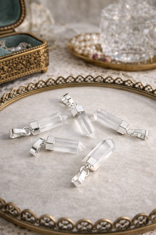 Bergkristall Anhänger 925 versilbert – klare Kristallspitze