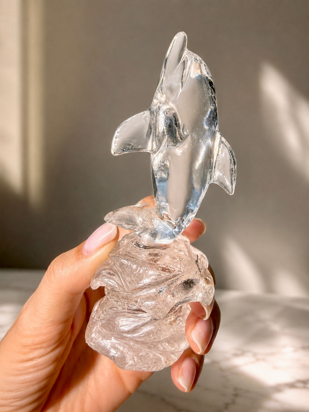 Bergkristall Delfin Skulptur, 12 cm, 194 g, handgefertigte Crystal Art aus Brasilien