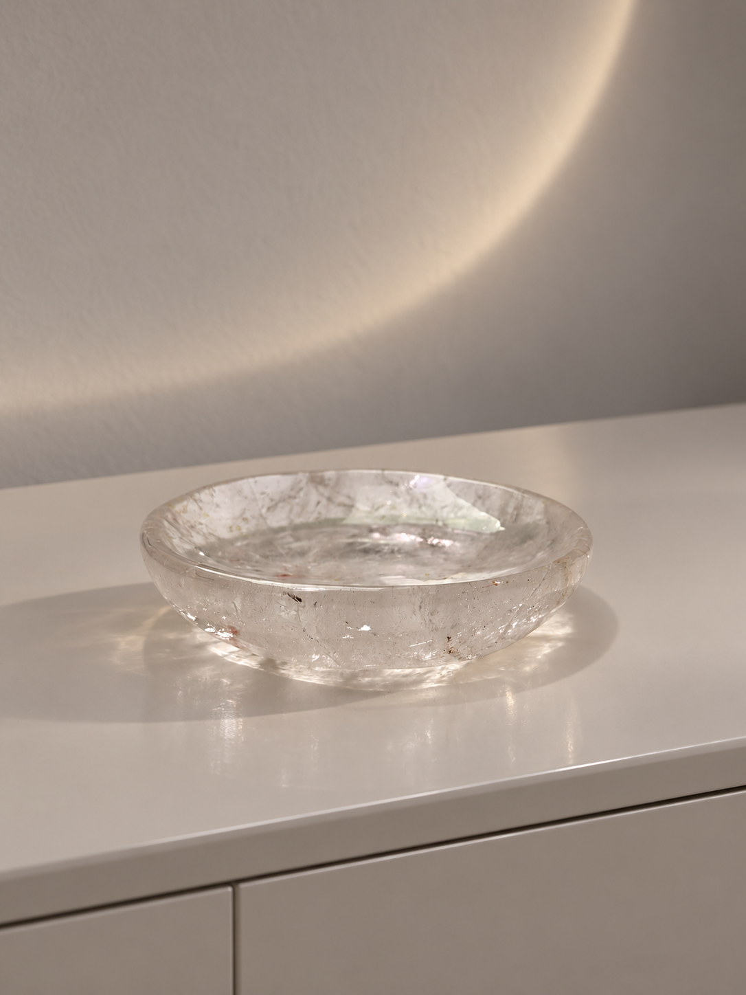 Bergkristall Schale extra klar, handgearbeitete Kristallschale aus natürlichem Quarz, 11,5 cm