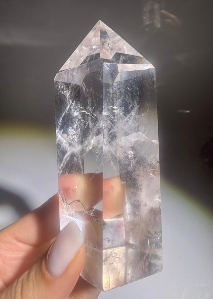 Bergkristall Spitze aus Brasilien 10 cm – Kristall kaufen Schweiz