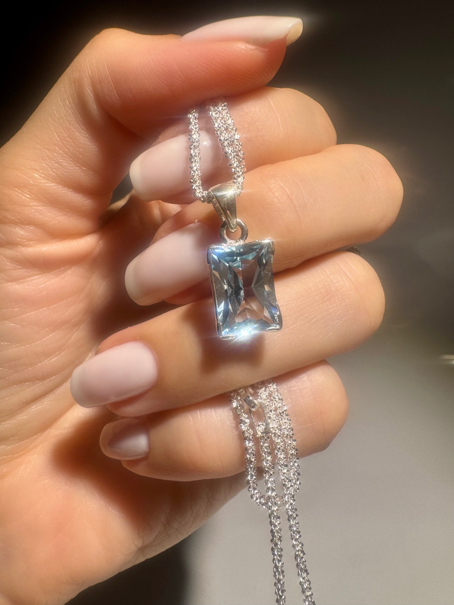Blau-Topas Anhänger kaufen | 925 Silber | Emerald Cut, Edelstein