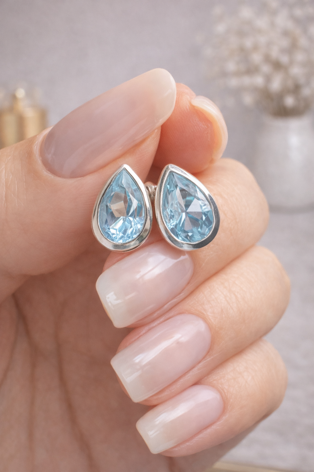 Blau-Topaz Ohrringe Tropfenform 925 Silber