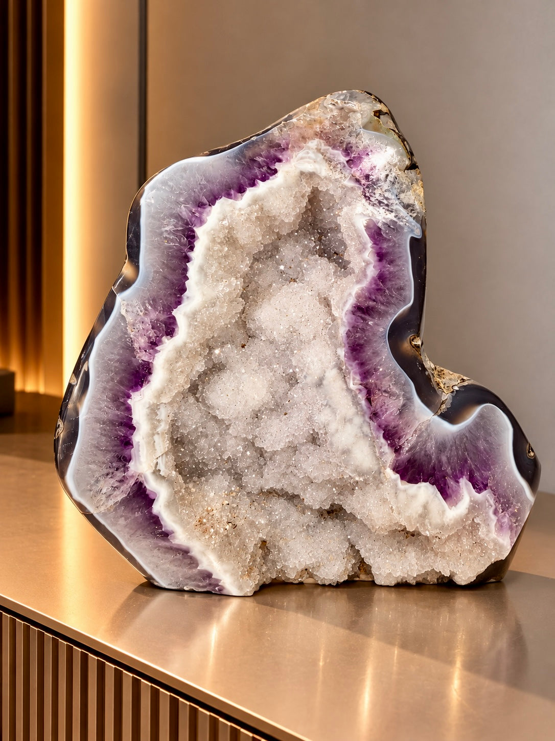 Museum Quality Rainbow Amethyst – seltene Doppelkristallisation aus Uruguay 💜✨