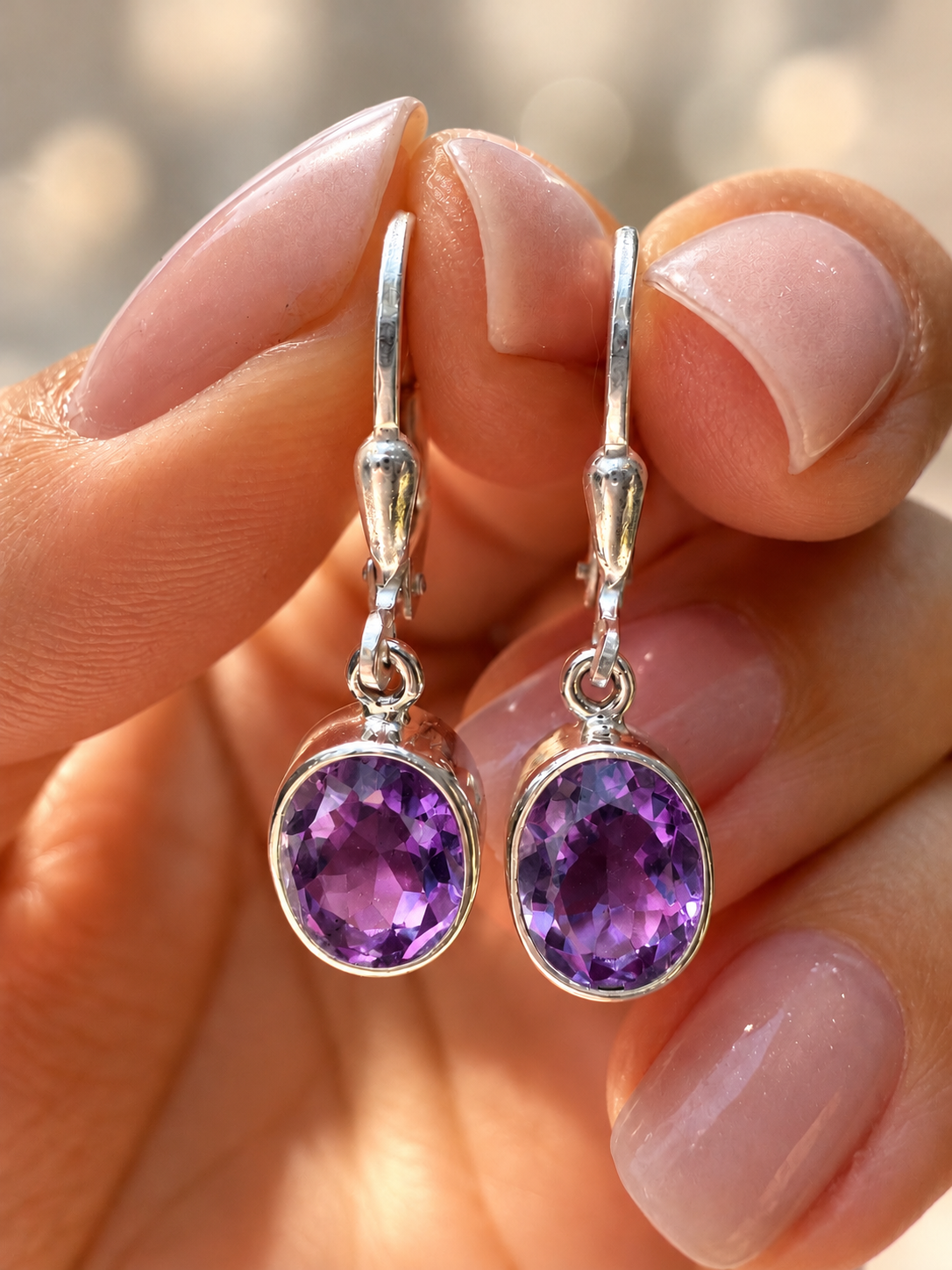 Amethyst-Hängeohrringe oval – 925 Silber, 2.6 cm