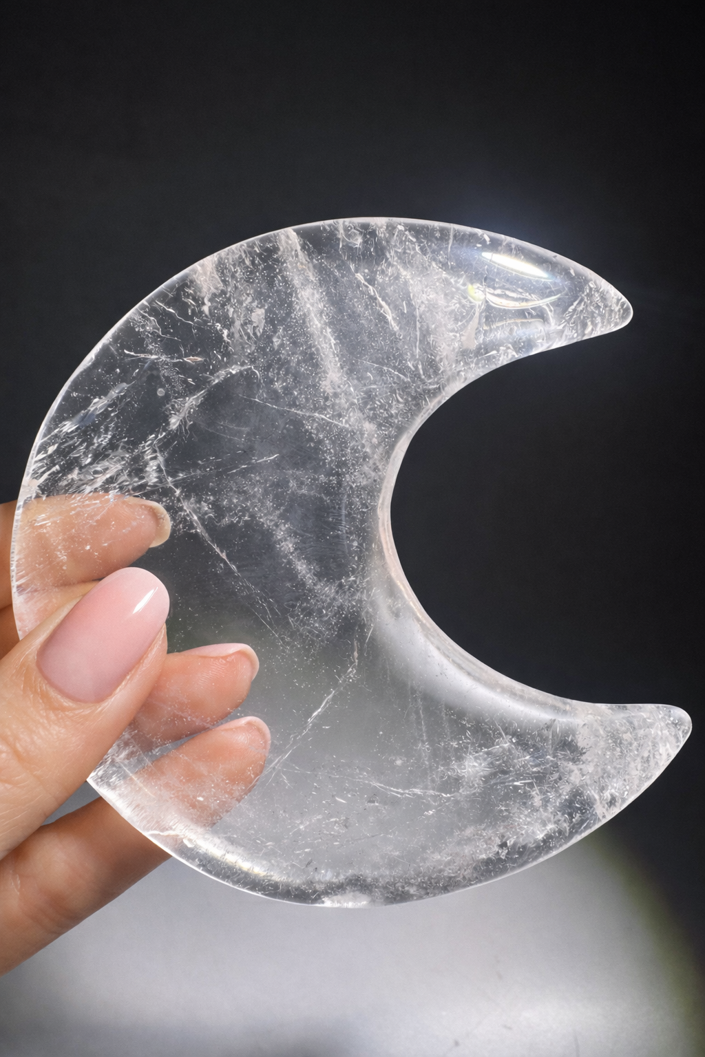 Bezaubernder Bergkristall Mond 10,4 cm – 170 g Extraklare Eleganz