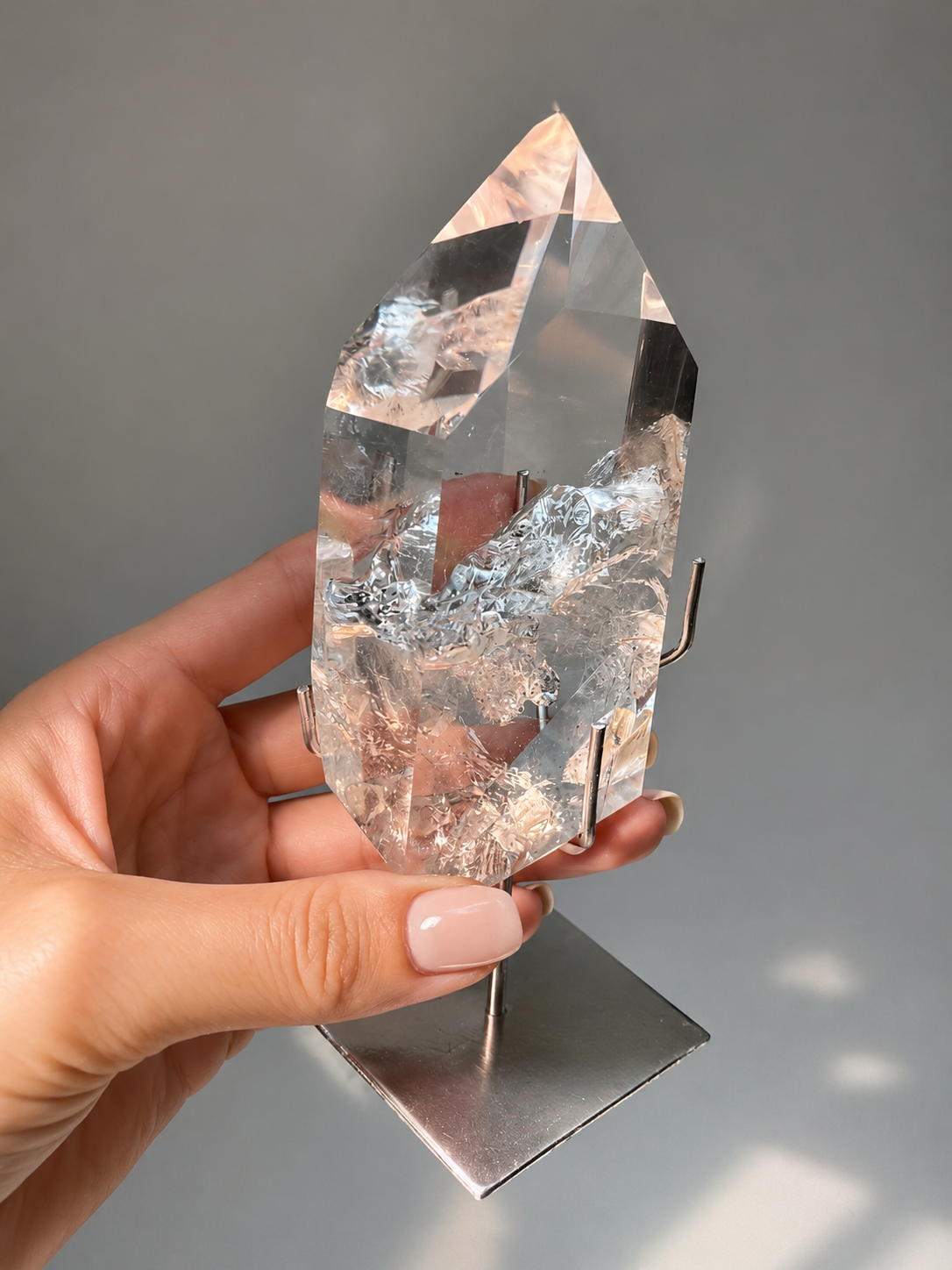Lemurian crystal point 27 cm · 1.74 kg – Extra clear premium quality · Bahia