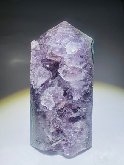 Bezaubernde Amethystspitze aus Uruguay – 13.5 cm | Extra klare Kristalle, 1A-Qualität, Naturstruktur 💜