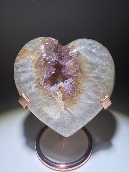 Bezauberndes rosa Rainbow Amethyst Herz aus Uruguay - 9cm, 400g