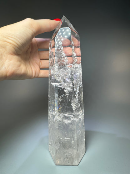Edle Bergkristallspitze – transparent, 1.69 kg, 26 cm