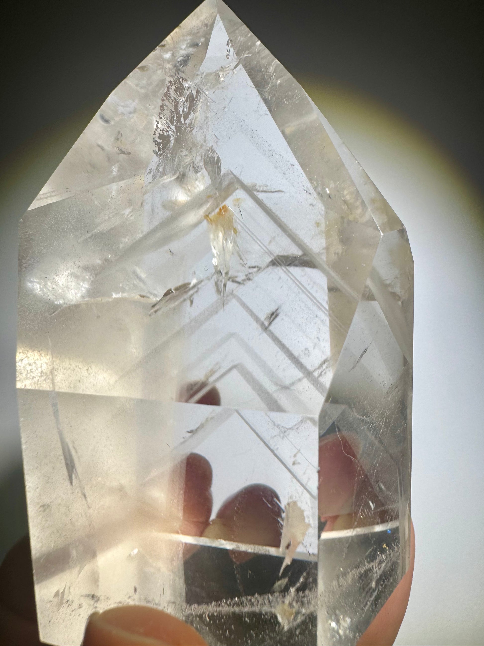 Edler Quarz mit Phantombildung – 7.5 cm Einzelstück