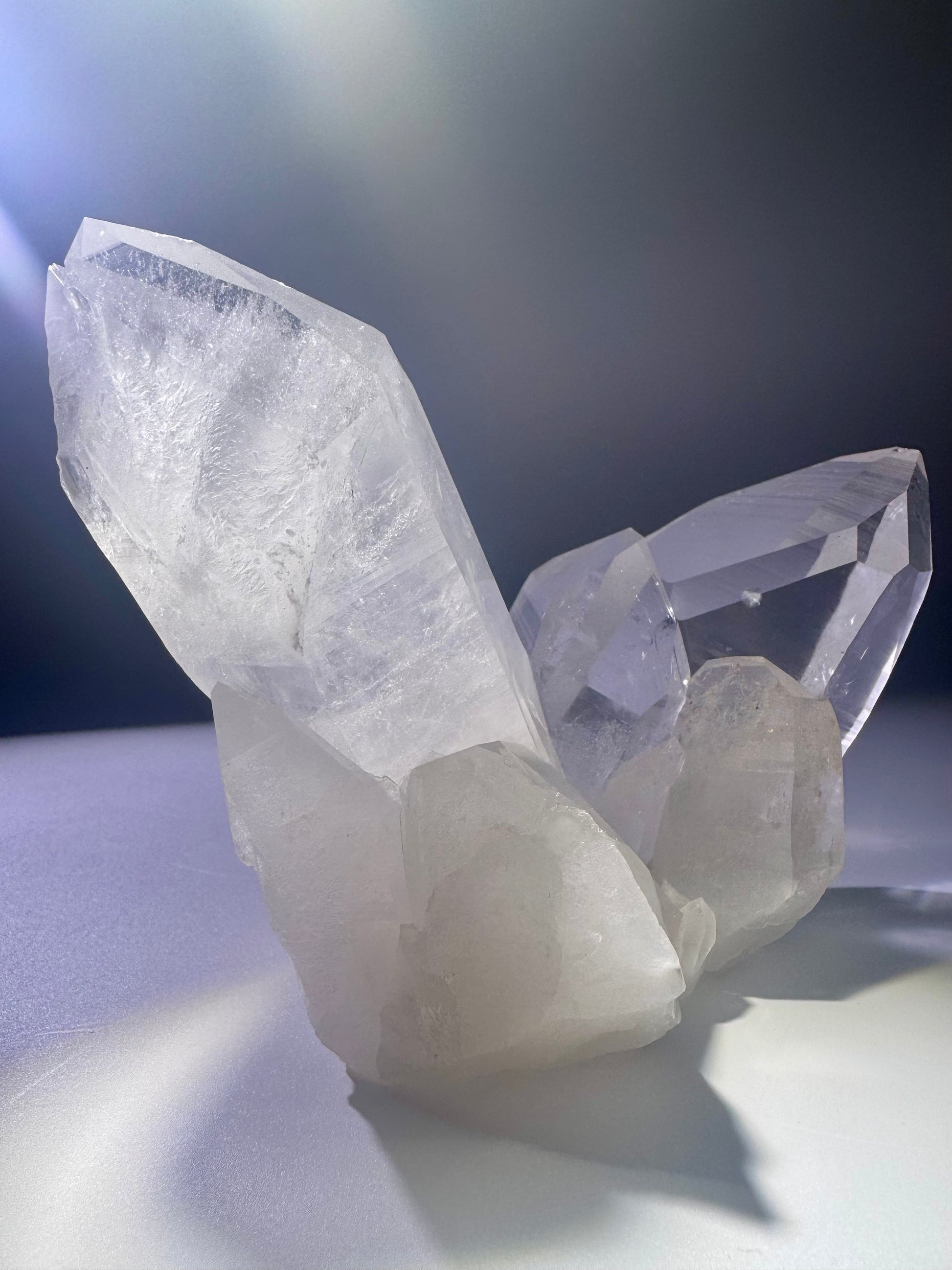 Exklusive Lemurian Kristallstufe – 13 cm lang, 791 g schwer, extraklar, 1A Qualität, perfekt für Sammlung & Energiearbeit