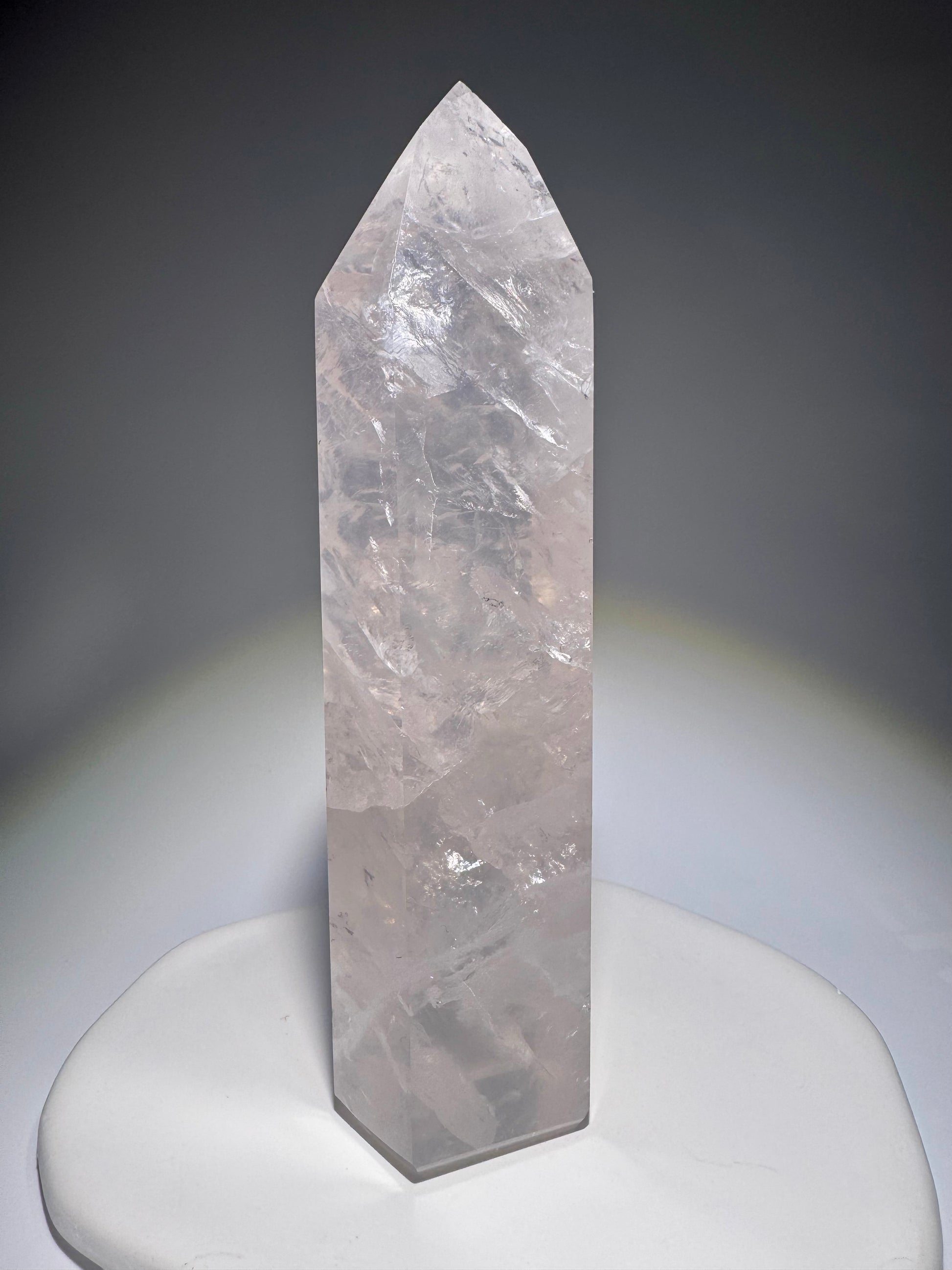 Exklusive Rosenquarz Spitze 16 cm aus Brasilien