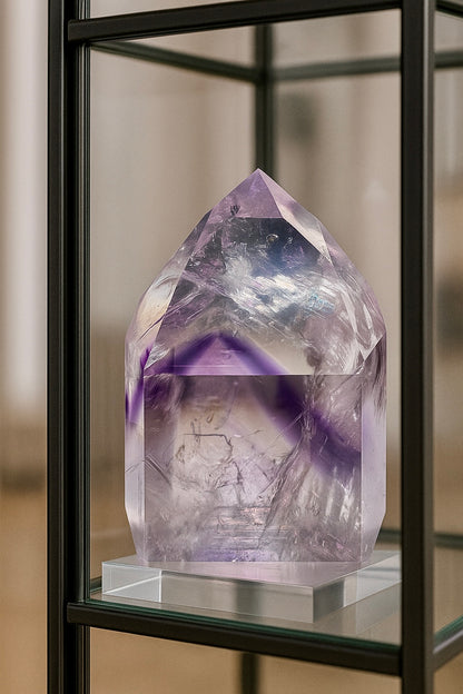 Extra-klarer Phantom Amethyst mit Phantomebenen – 6,9 cm Kristall Brasilien