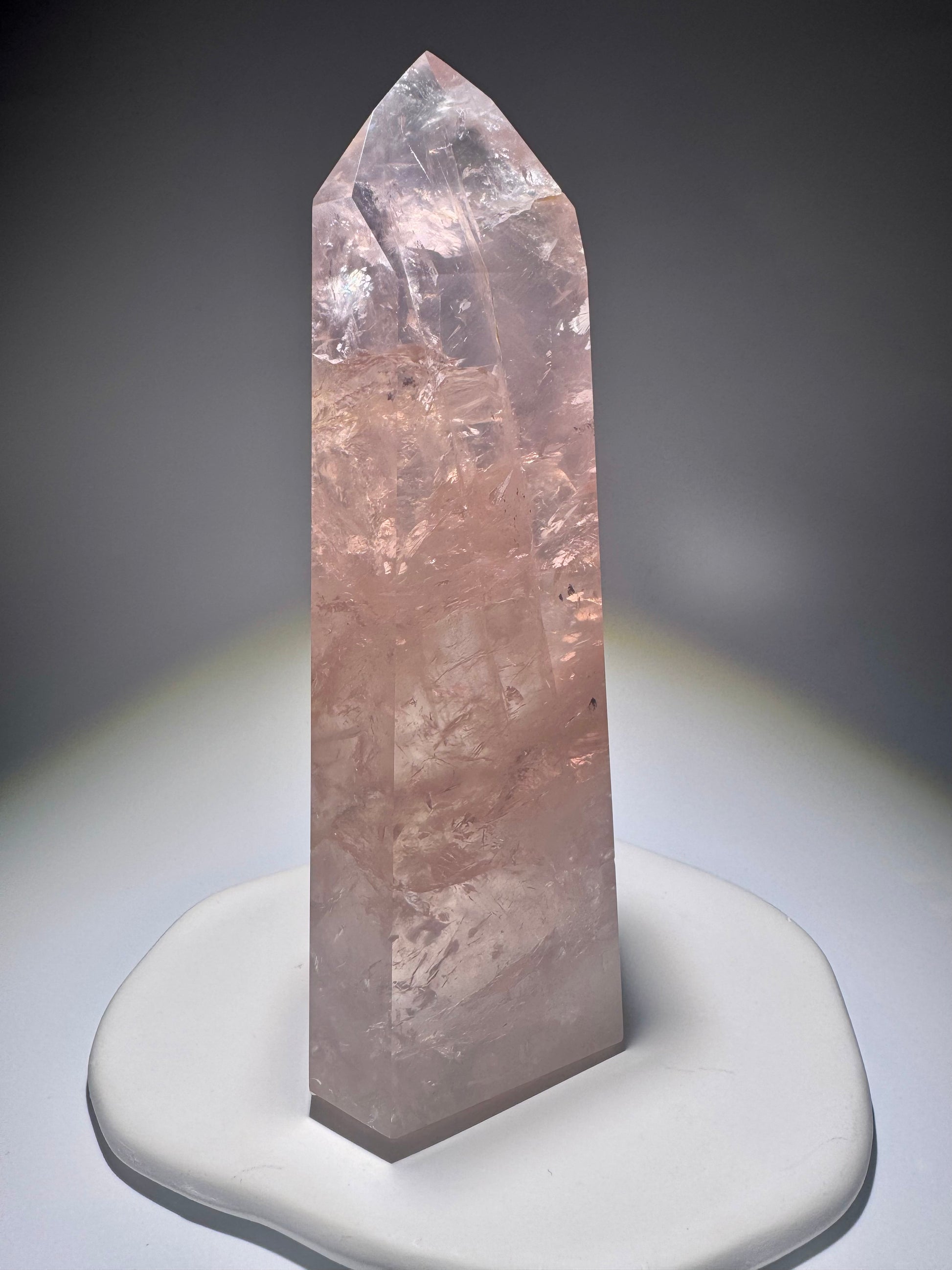 Extra klare Rosenquarz Spitze 17 cm aus Brasilien