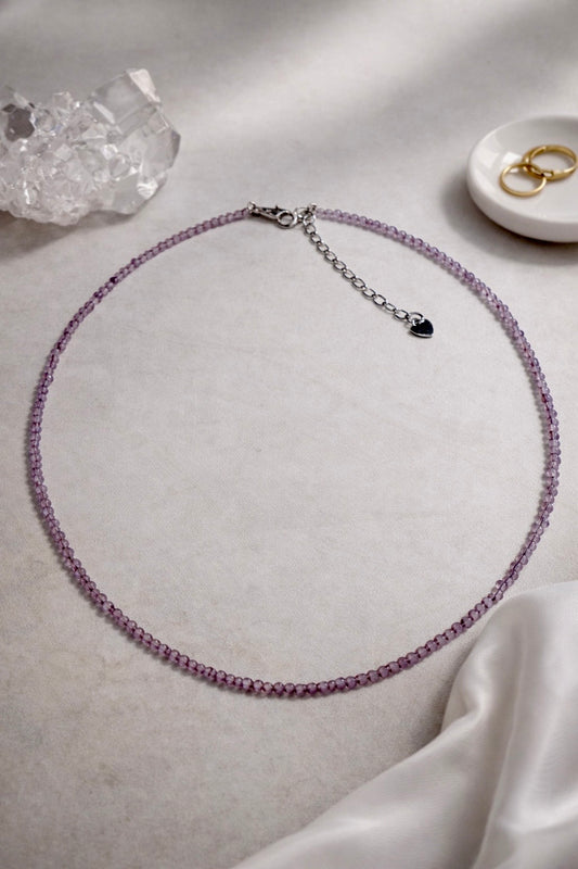 Feine Edelsteinkette mit facettierten Edelsteinen – 43 cm Gesamtlänge, handgefertigt