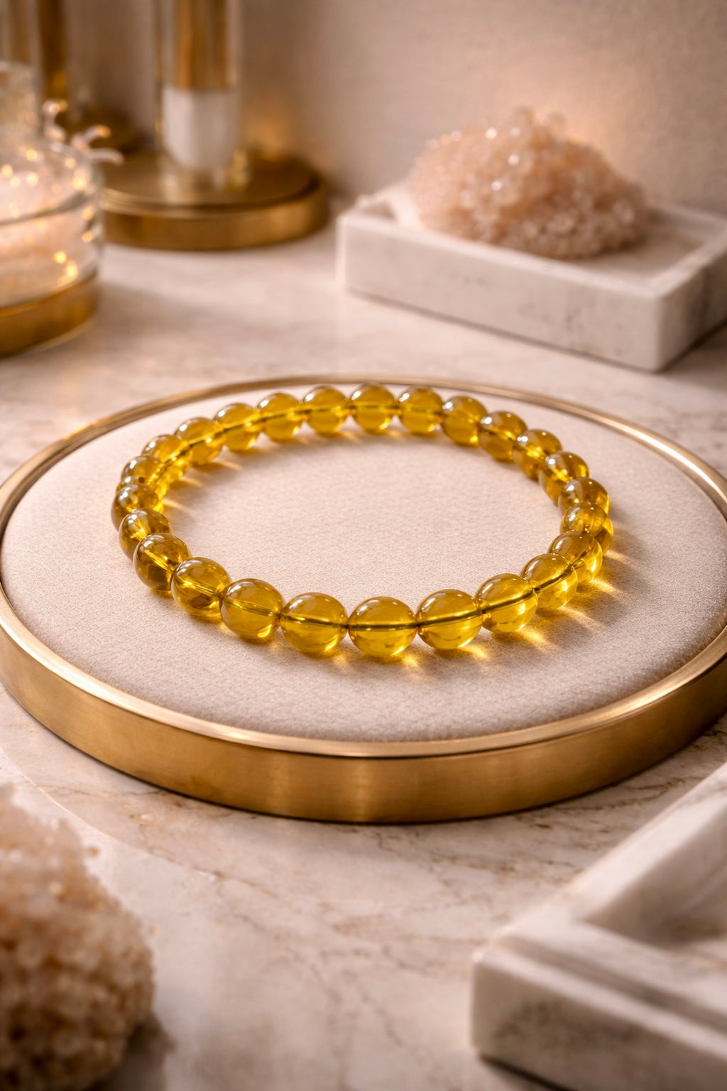 Fluoreszierendes Blue Amber / Bernstein Armband für Meditation und Schutz
