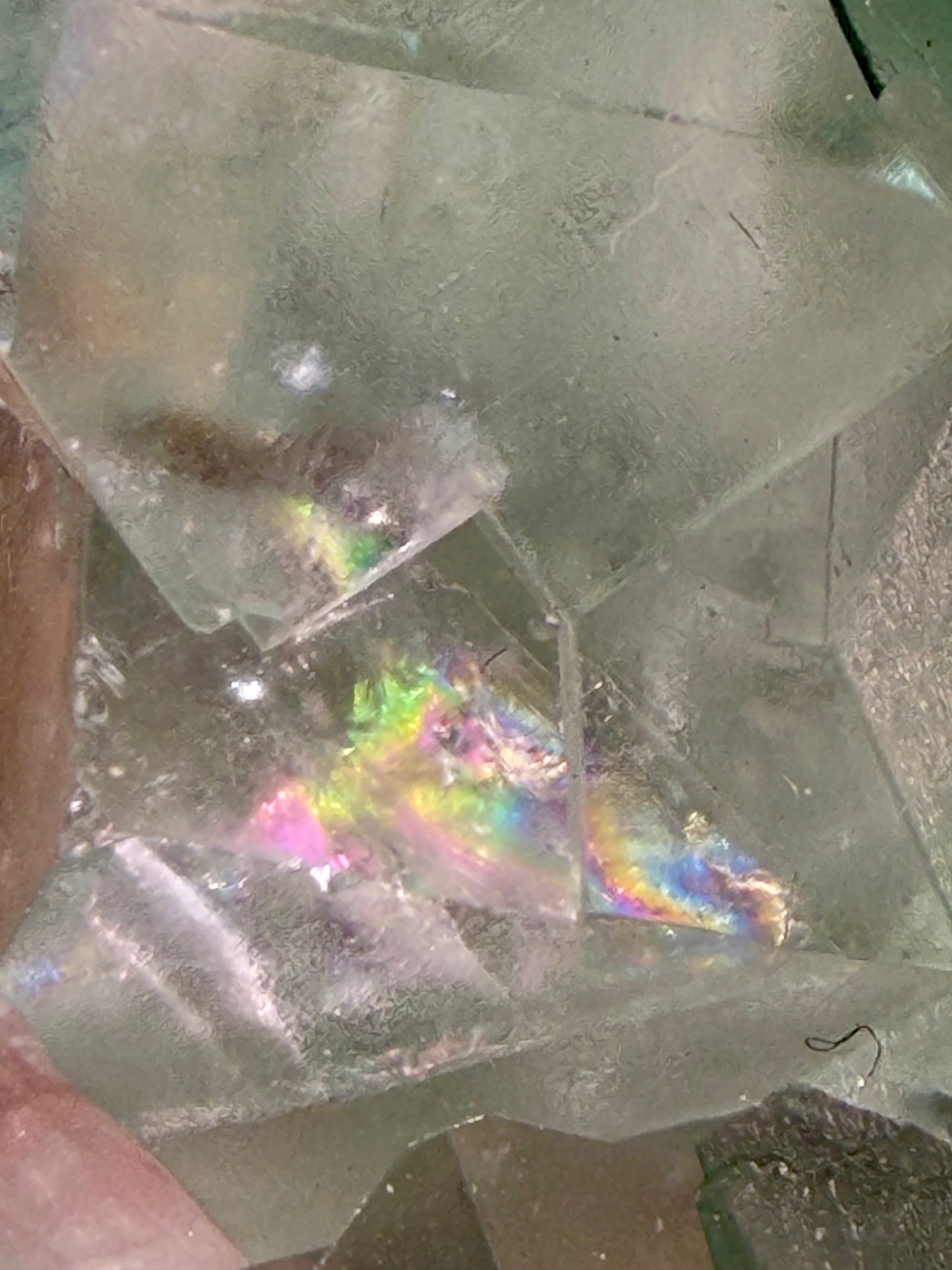 Glas-Fluorit Naturkristall mit Regenbogen, 9,4 cm, 343 g, aussergewöhnlich klar