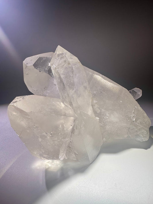 Grosse Lemurian Bergkristall Stufe aus Brasilien – 17 cm, 1.95 kg, naturbelassen und hochklar