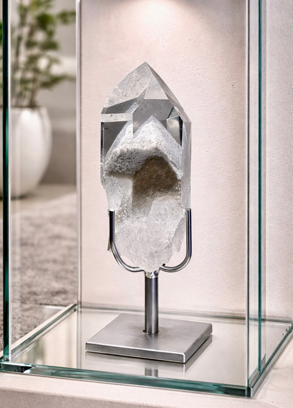 Grosser Black Phantom Lemurian Bergkristall aus Brasilien, 18 cm, 399 g, ultraklar, Premium Qualität mit Berg-Phantom