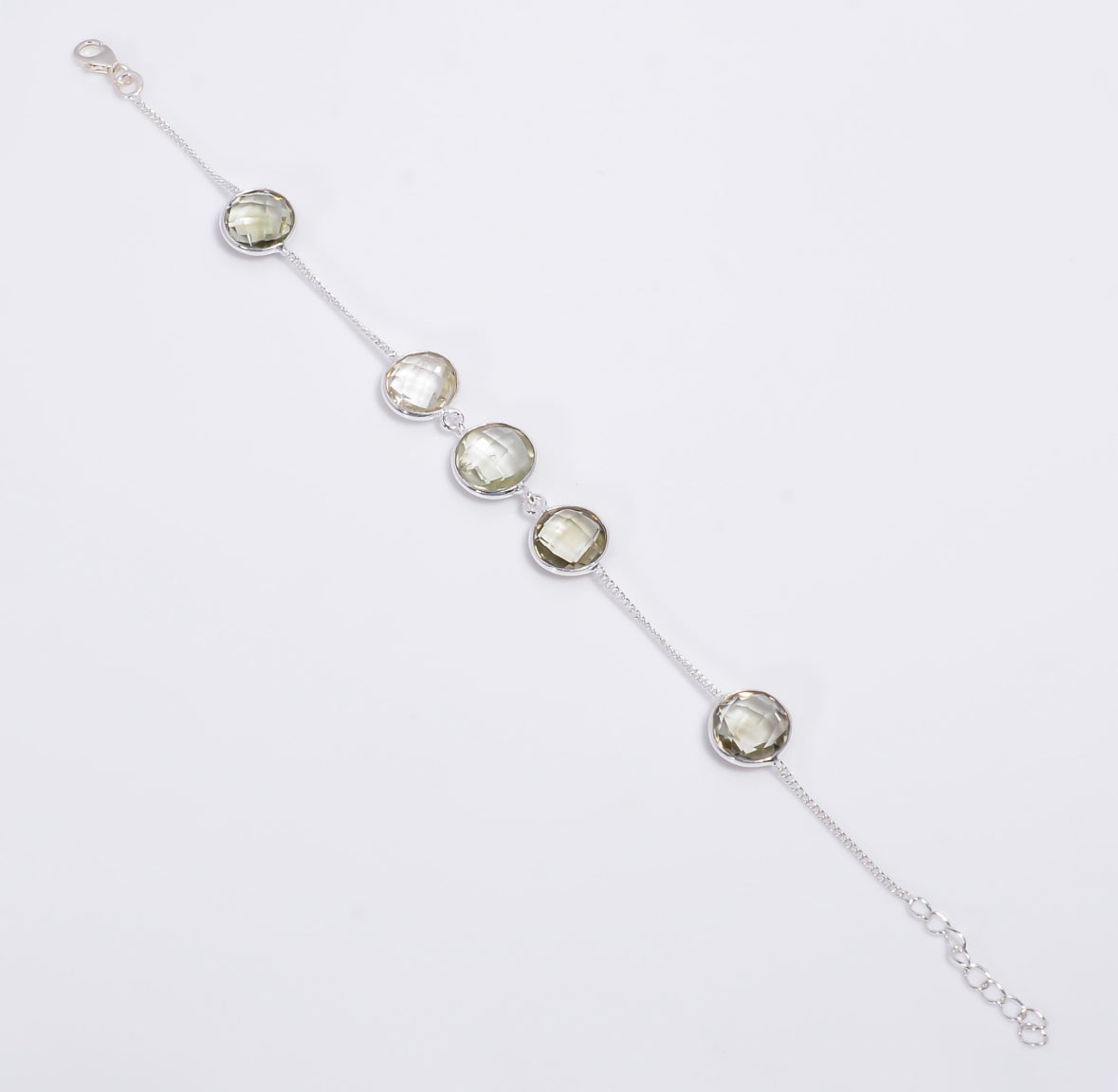 Handgefertigtes Armband mit grünem Amethyst (Prasiolith / Brassiolith) in 925 Silber – Rundschliff Edelsteine