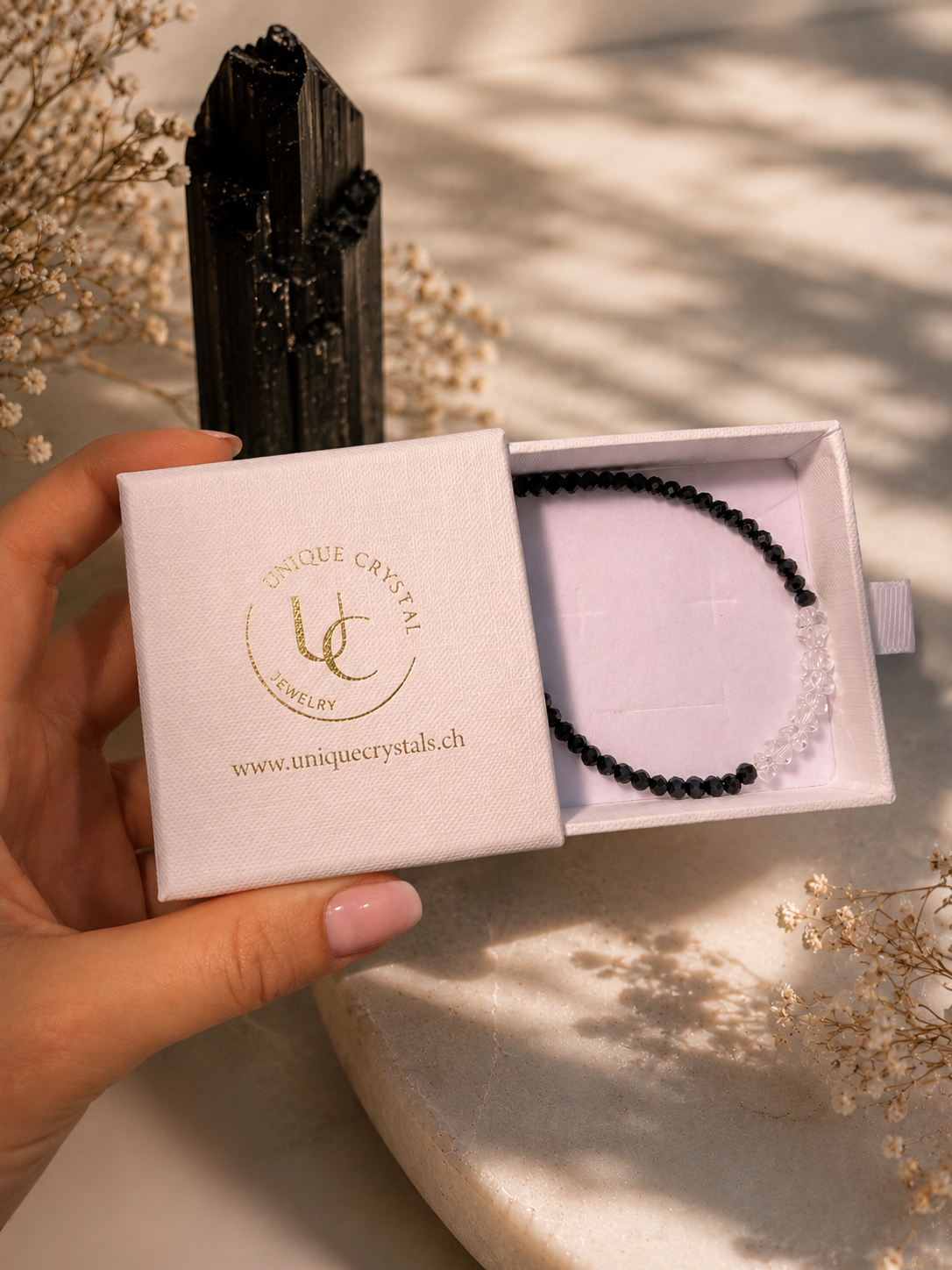 Handgeknüpftes facettiertes Turmalin-Armband mit Bergkristall und 17 cm Basisgrösse