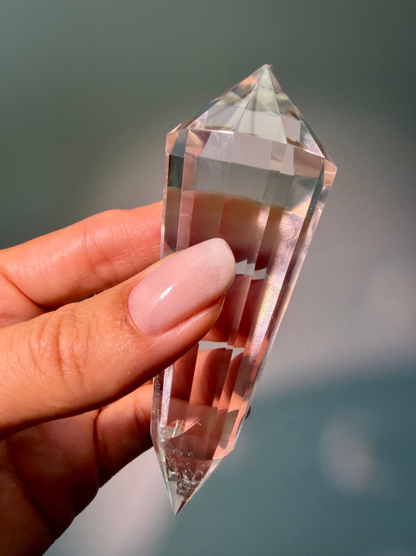 High Quality Lemurian Vogel Cut Crystal aus Bahia Brasilien, 12 Facetten, 9,7 cm, 105 g