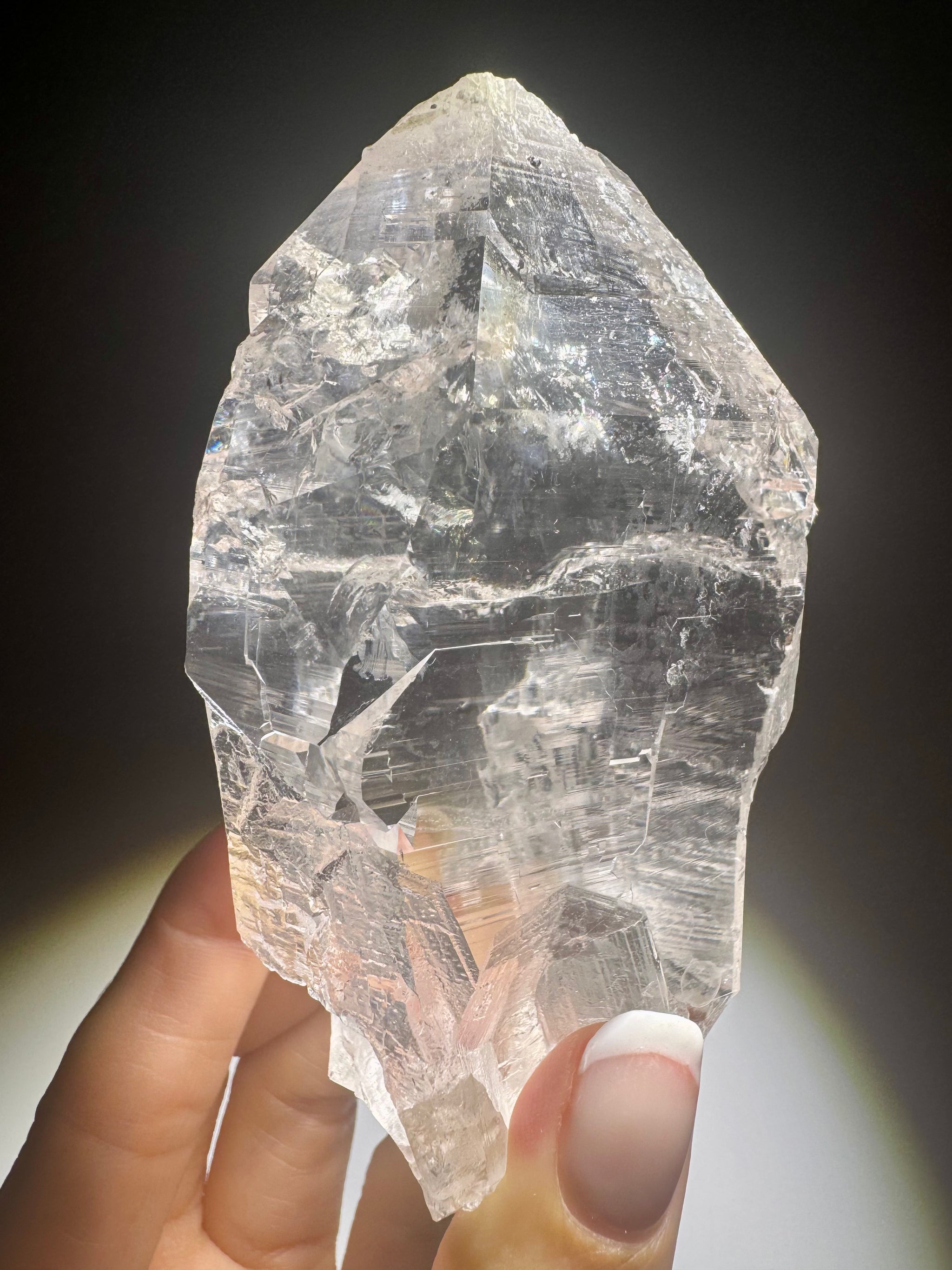 Himalaya-Quarzkristall 10 cm, naturbelassen & klar