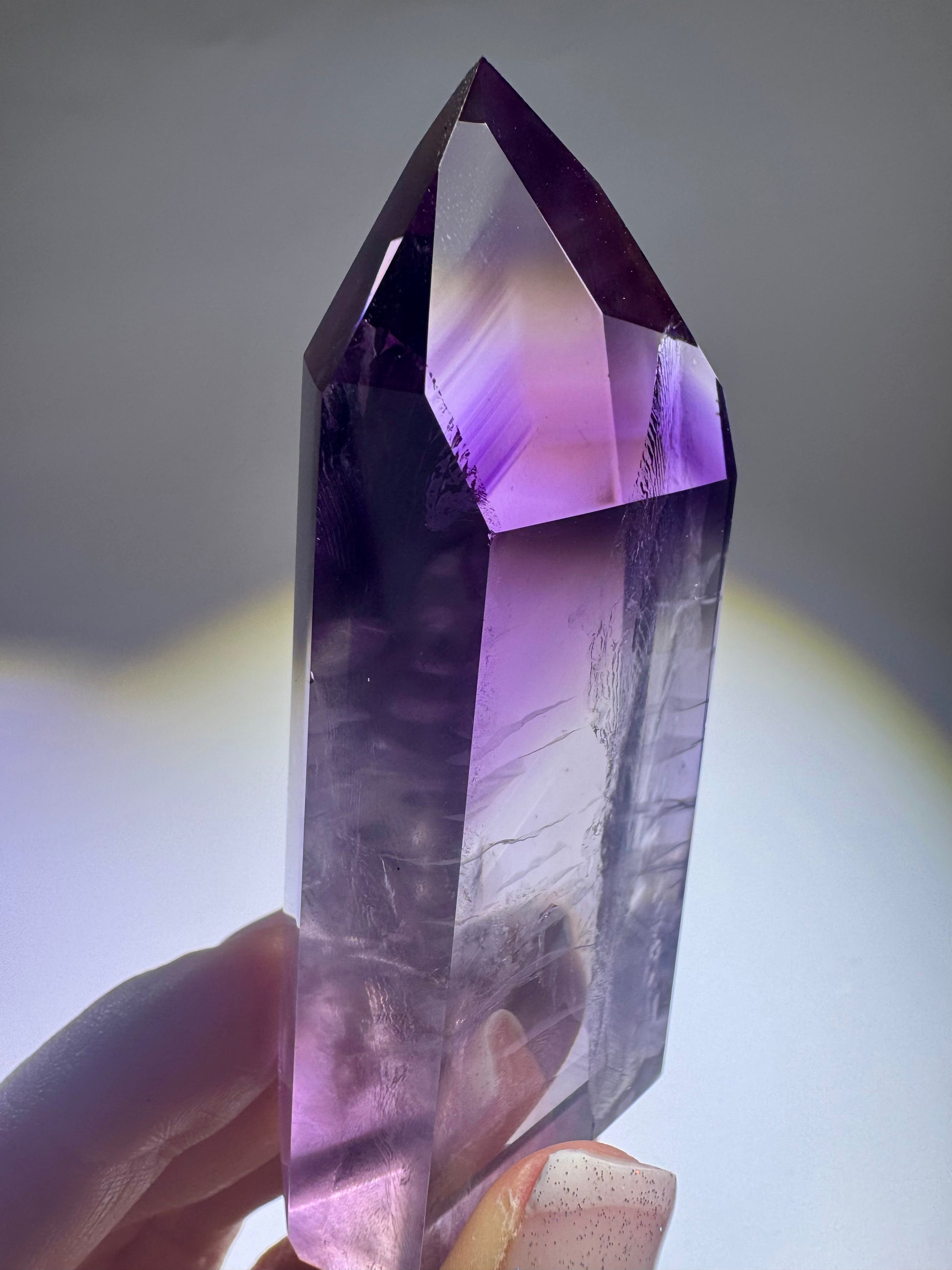 Hochwertiger Ametrin Edelstein – Amethyst & Citrin in Balance 8,4 cm