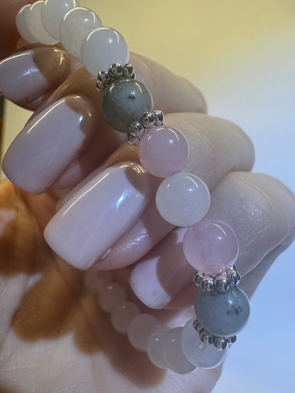 Enchanting bracelet with moonstone, labradorite, and rose quartz 🤍💎🌸