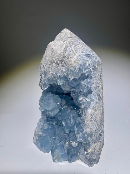 Himmlisch klare Celestin Kristallspitze 11 cm – Premium Edelstein aus Madagaskar