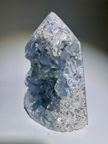 Celestin Spitze mit klaren Kristallen – 12 cm Edelstein aus Madagaskar