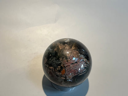 Lodolit Garten Quarz Kristallkugel - 4.8cm, 159g