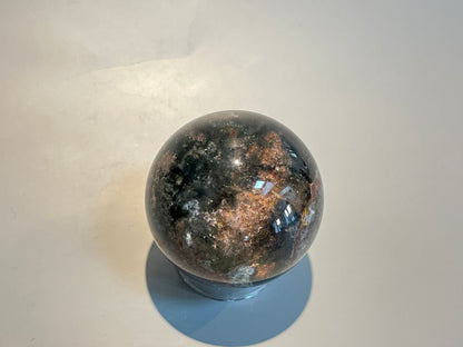 Lodolit Garten Quarz Kristallkugel - 4.8cm, 159g