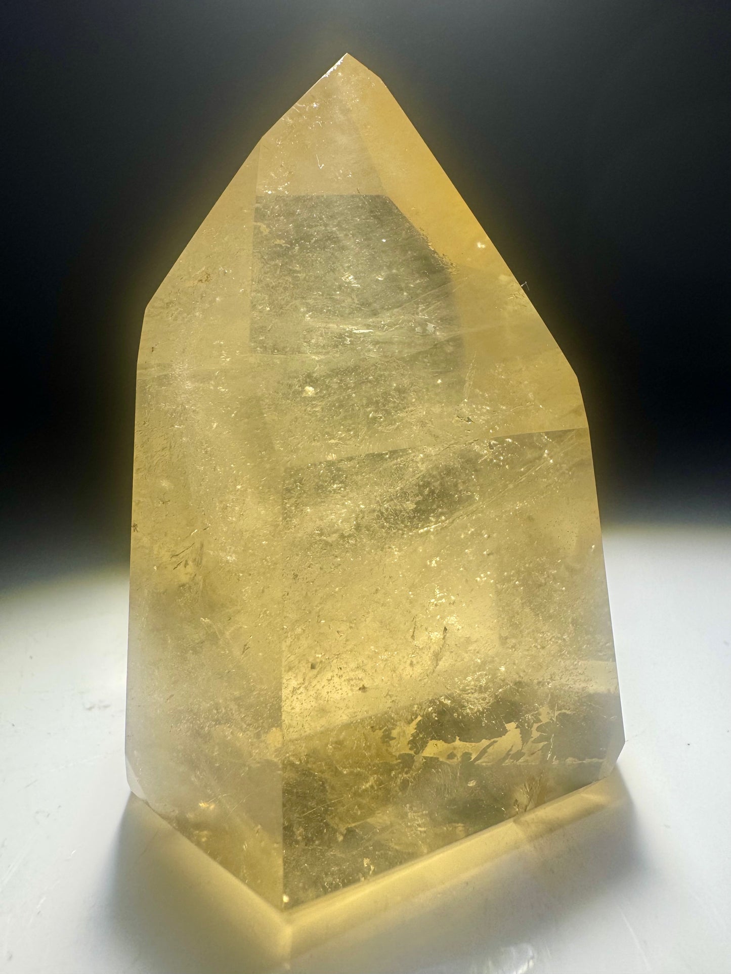 Natur-Citrin Spitze 6.2 cm – 142 g ultraklarer Kristall aus Brasilien 💎🍯