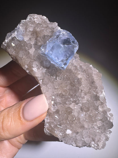 Wunderschöner Glas-Fluorit - 9cm, 114g
