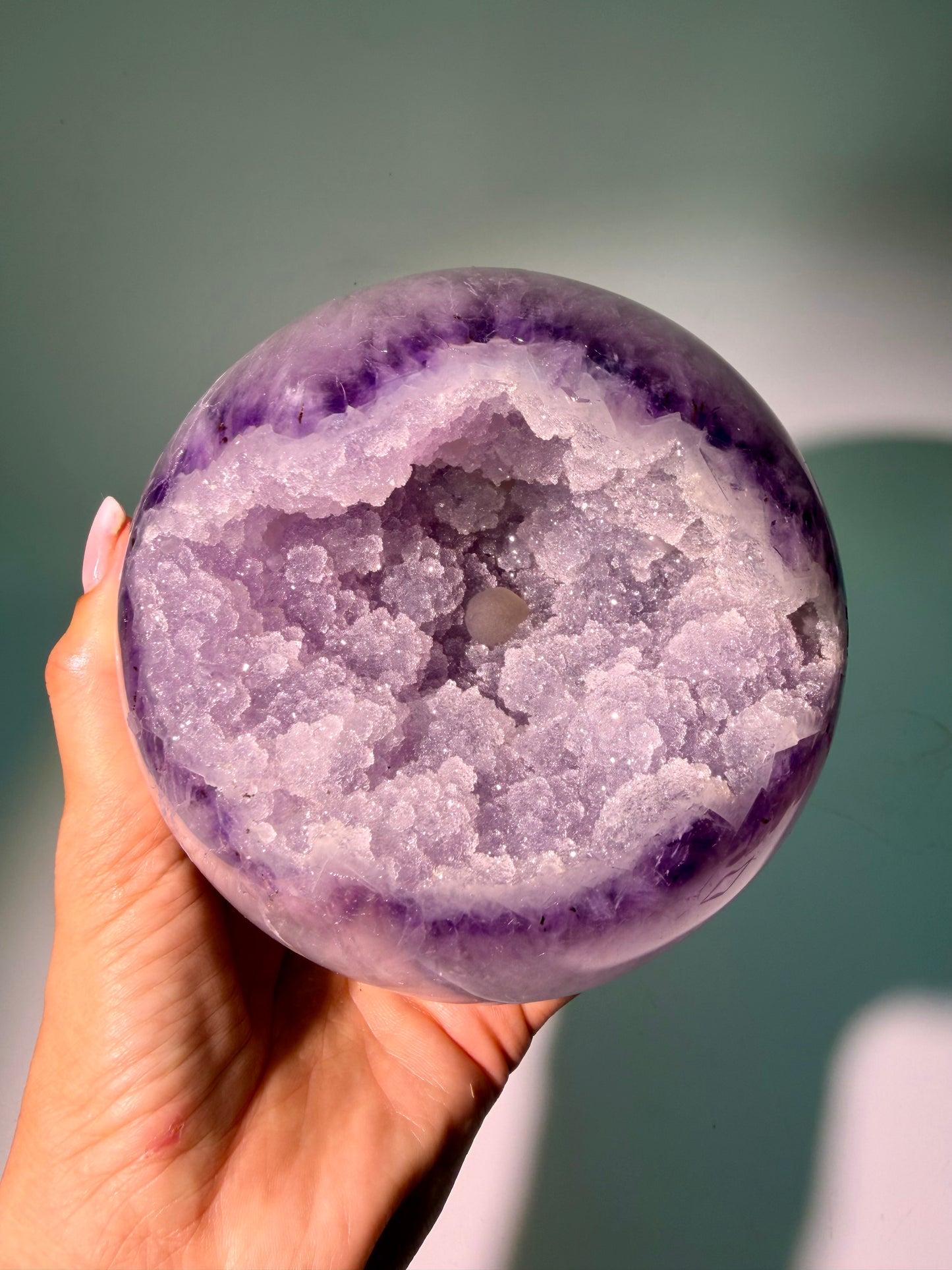 Sugar Amethyst Kugel XXL 12,5 cm, 2.3 kg – Exklusives Sammlerstück aus Uruguay